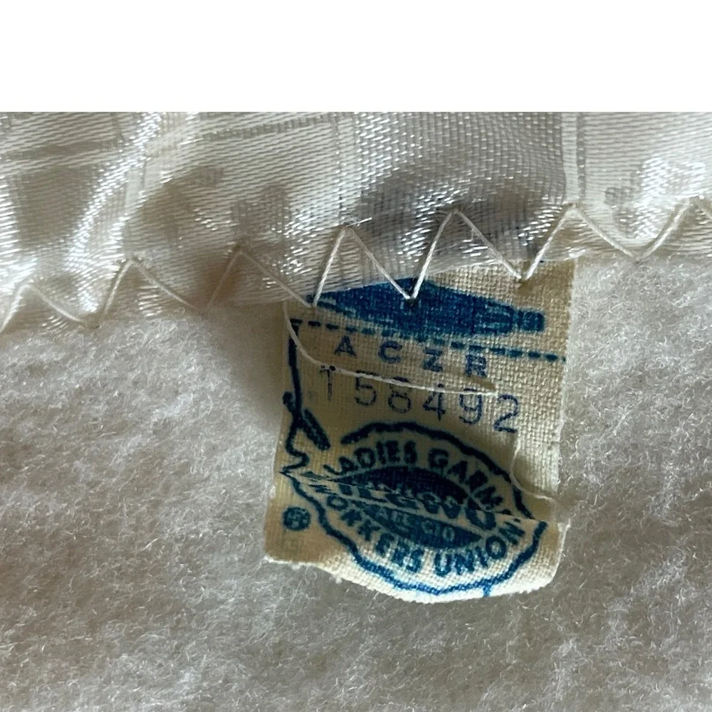 Vintage Quiltex Baby Blanket in Original Box 70s White Plush Satin Trim Nursery